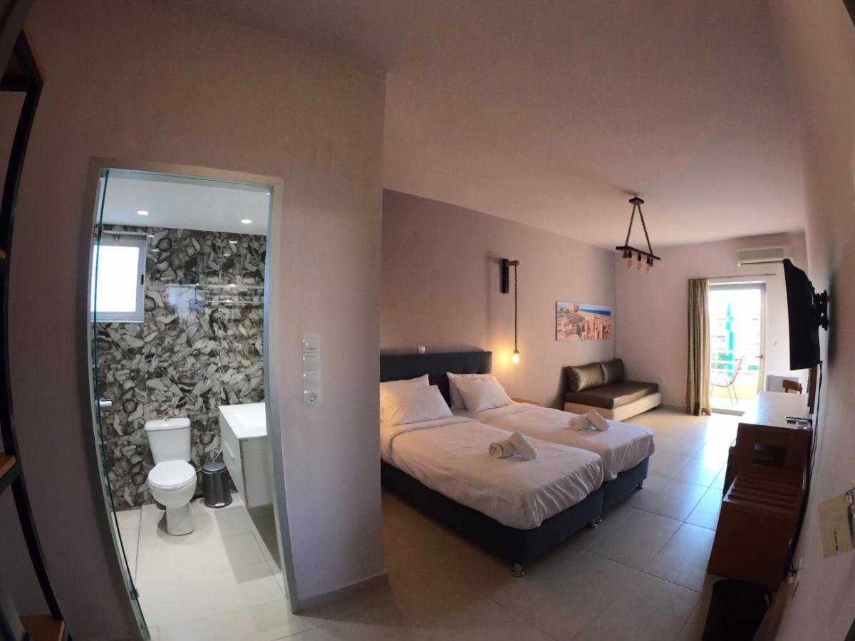 Dioni Hotel Adelianos Kampos Exteriör bild